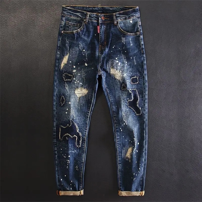 Jeans for Men Cropped Ripped Tapered Male Cowboy Pants with Holes Trousers Broken Torn 90s Streetwear Clothes Y2k 2000s Casual 240717