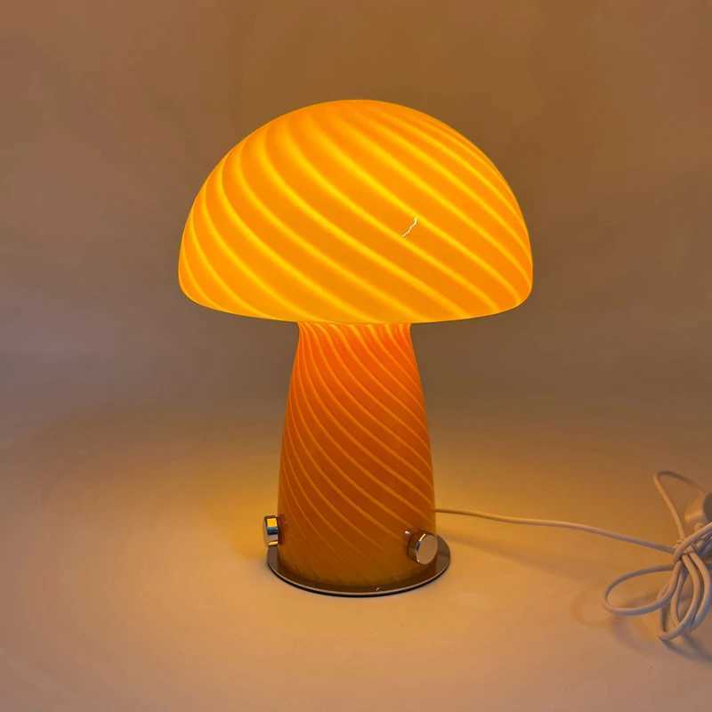 Glass mushroom lamp Nordic Bauhaus vintage ins girly internetfamous bedroom living room bedside ambient nightlight C251115