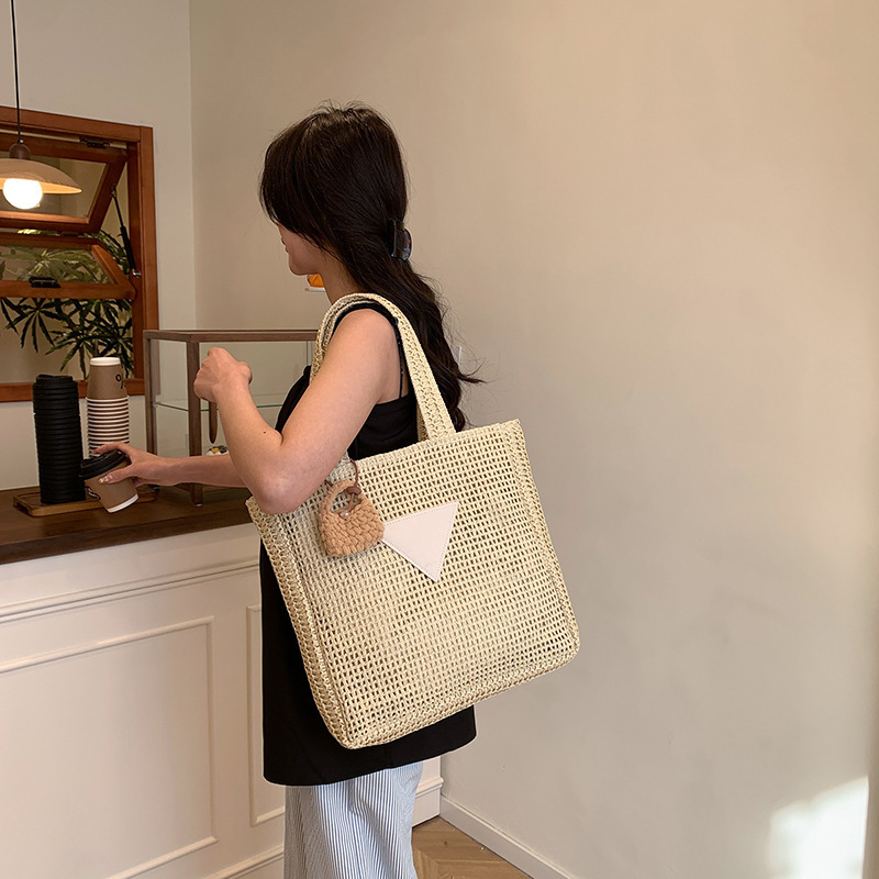 Ins Trend Casual Luxury Bag Designer Bag Woven Bag 2025 New Model Beach Vacation Large Capacity Straw Bag Fashion Shoulder Bag