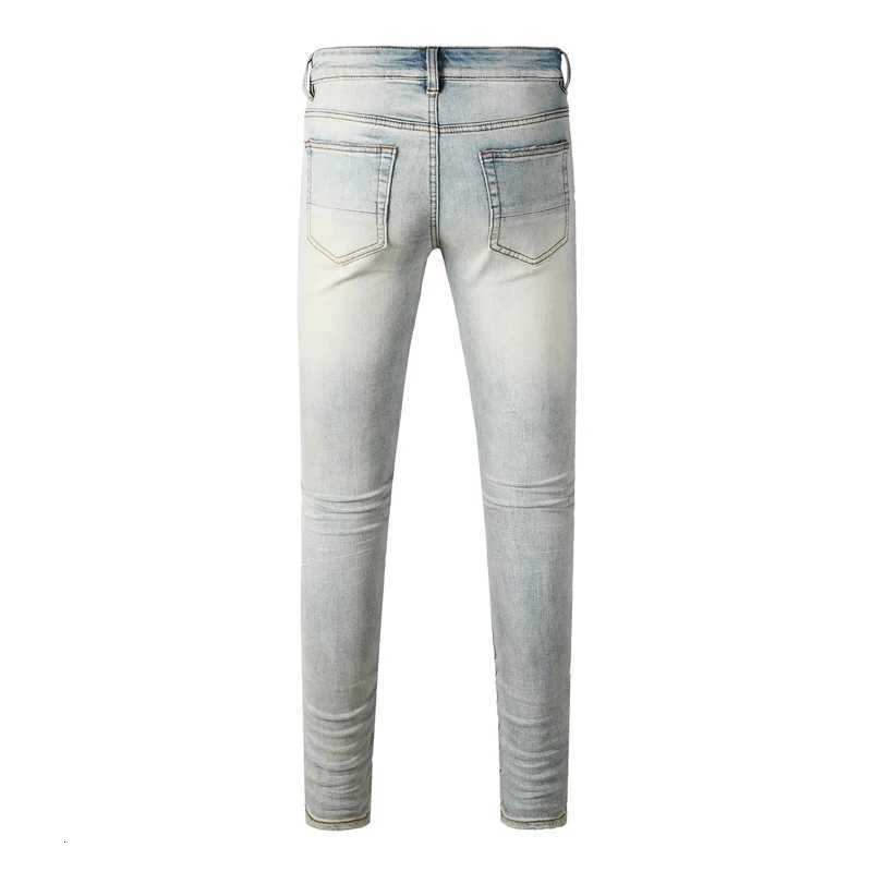 Fashionable new highquty mens jeans with pleats washed water nostalgic perforations red patches mens light blue jeans X250924