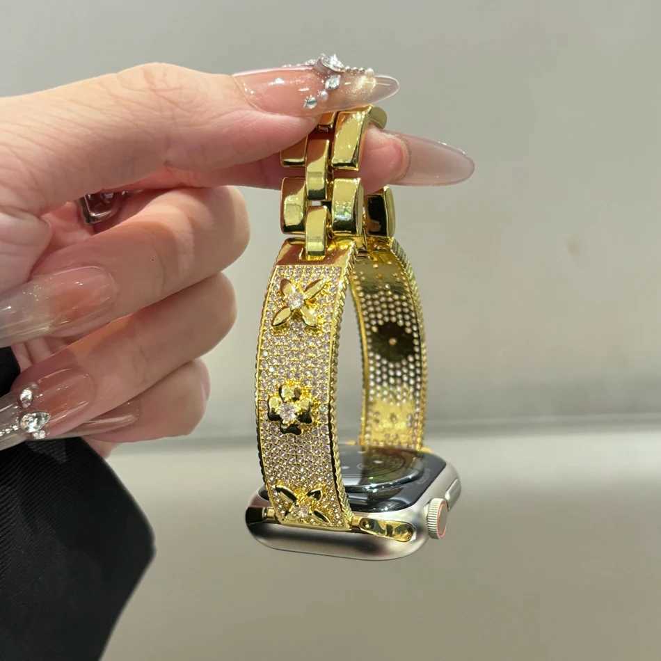 Designer Clover Strap for Watch Band 38 40 4142 45 46 49mm iWatch Series 10 9 8 7 6 5 4 3 SE Ultra Luxury Jewelry Bracelet Z250924