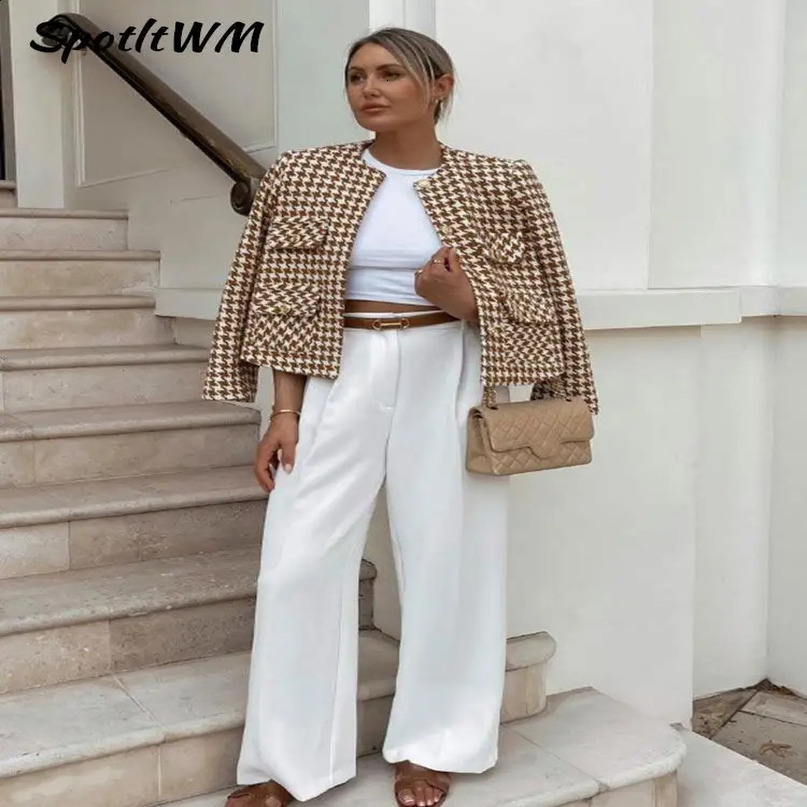 Women Elegant Plaid Tweed Jacket Autumn Long Sleeve Button Frayed Cropped Jackets Female Fashion Street Chic Pocket Coats 240307