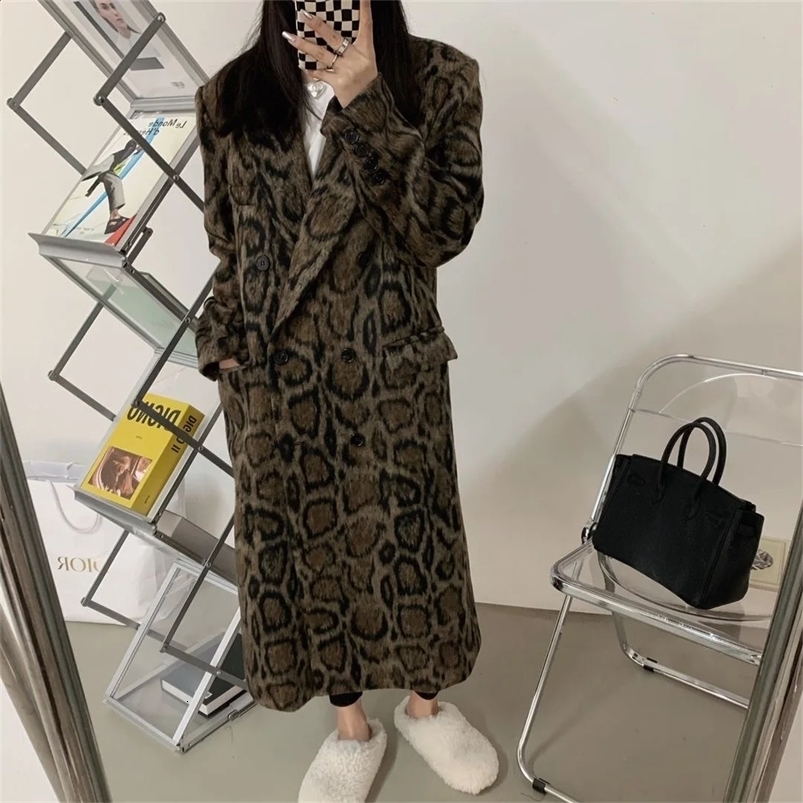 Double-breasted leopard print suit woolen coat for women winter style loose silhouette mid-length woolen coat trendy 240830