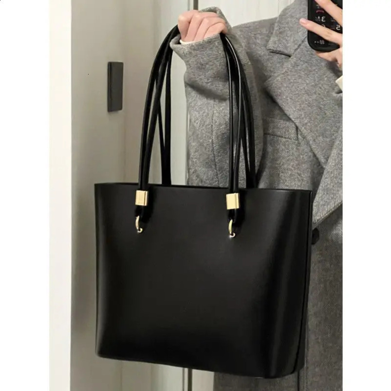 Black PU Tote Bag Womens High Capacity Minimalist Zipper Shoulder Classic Fashion Classroom Handbag 240729