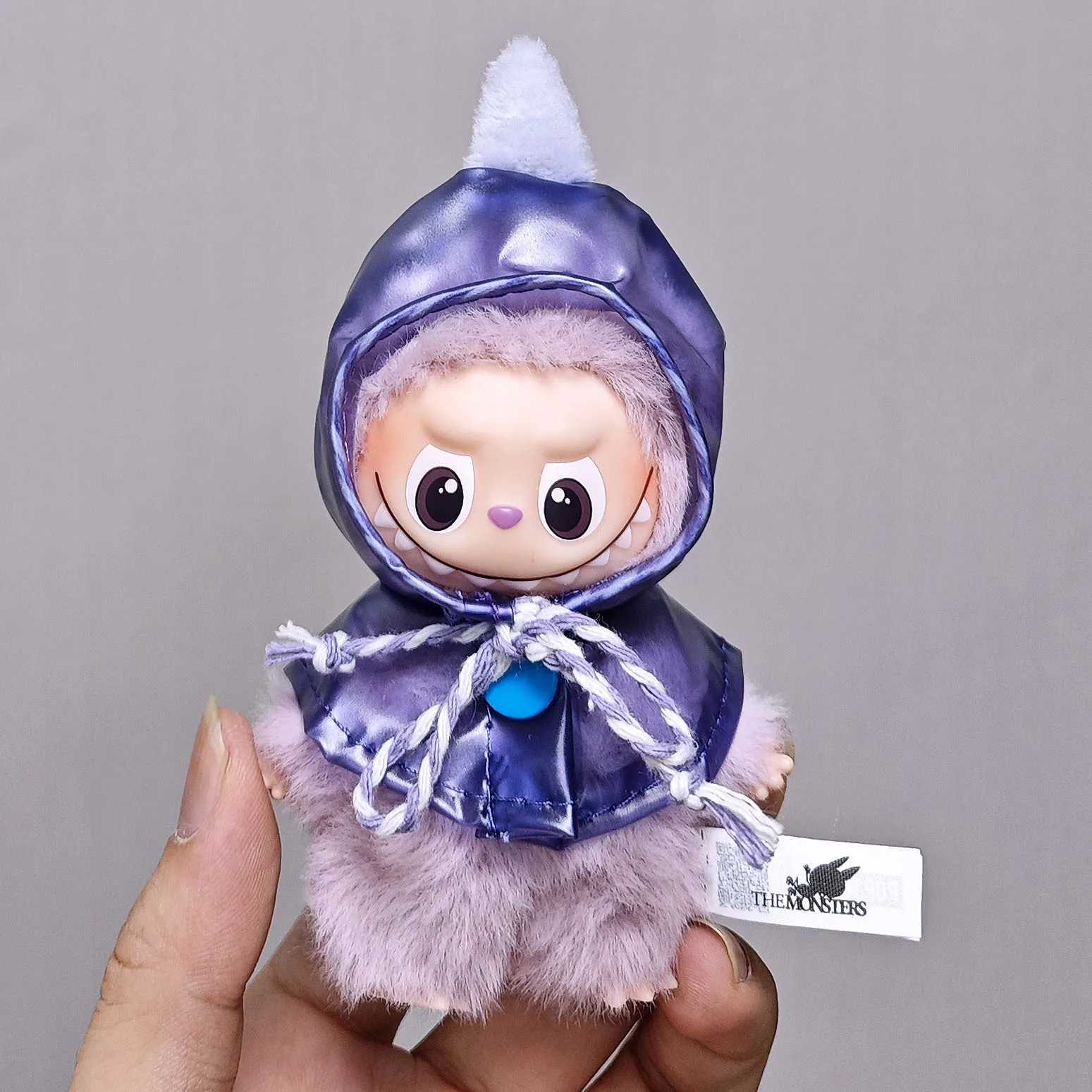 10cm Mini Labubu 40 Doll Clothes 4thGen 4Color Raincoat Yellow Bee Pink Rabbit Raincoat for Mini Labubu C250924