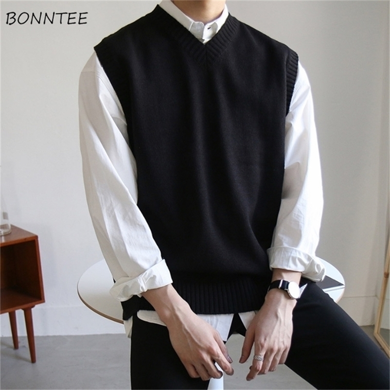 Men's Vests Sweater Vest Men Simple All-match V-neck Solid Sleeveless Male Tops Basic Cozy Korean Style Ins Leisure Knitted Plus Size M-3XL 22091