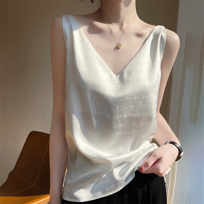 Camisoles Tanks Summer Ladies V-neck Silky Elegant Sleeveless Tank Top Basic Solid Satin Sexy Faux Silk Chic Top Short Fashion Camisole 230413