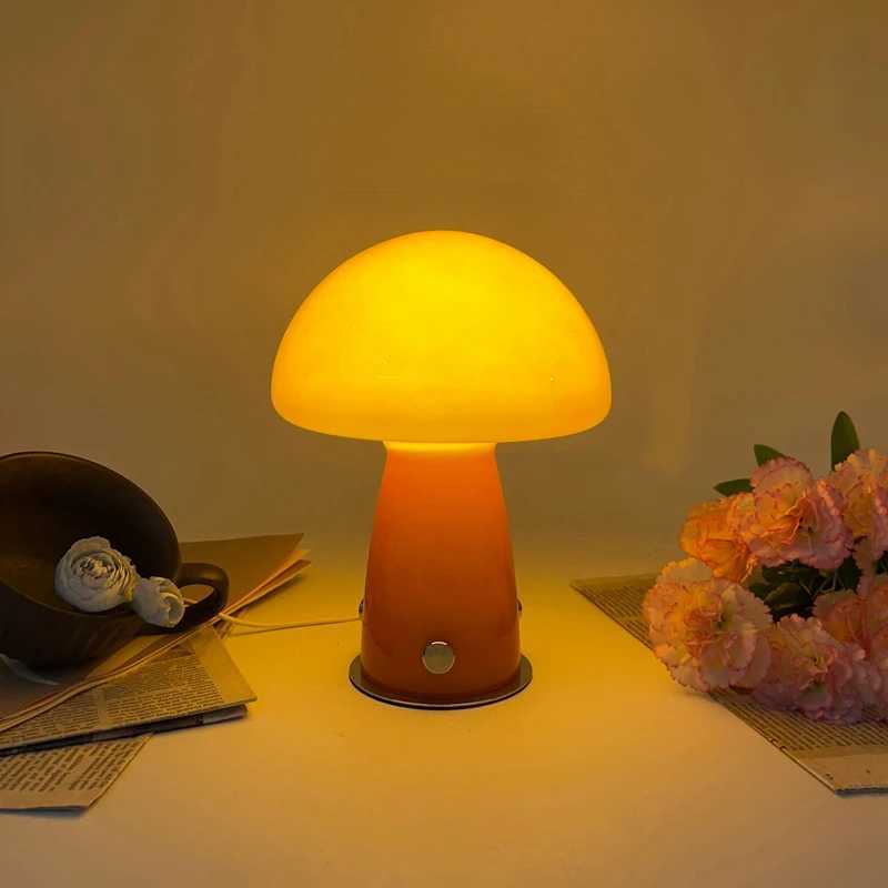 Glass mushroom lamp Nordic Bauhaus vintage ins girly internetfamous bedroom living room bedside ambient nightlight C251115