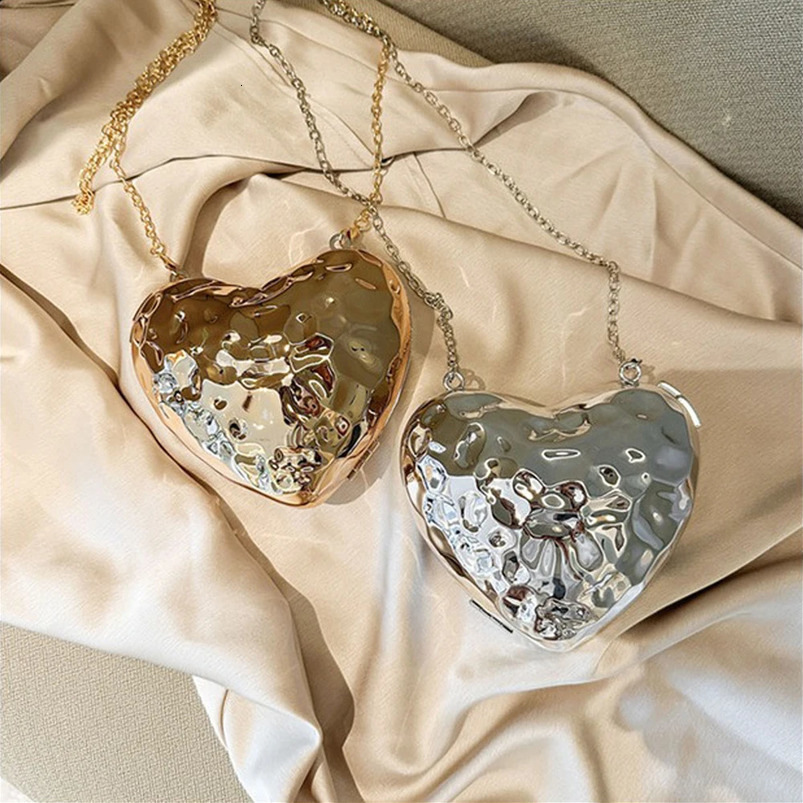 Fashionable heartshaped womens lipstick bag geometric gold evening party wallet chain cross body acrylic handbag mini metal box 240809