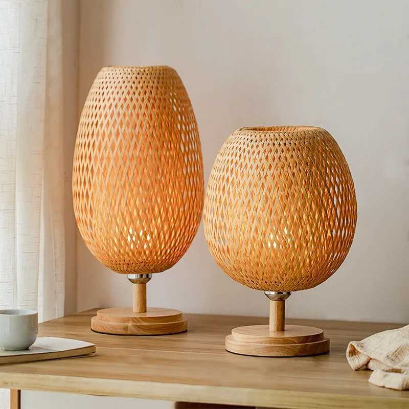 Small Rattan Table Lamp Stepless Dimmable Beside Lamp Vintage Wicker Wooden Nightstand Lamp for Bedroom Living Room Desk C251115