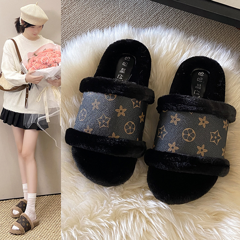 Fashionable hot selling printed plush slippers autumn and winter new arrivals for home and outdoor versatile cotton slippers free shipping black beige