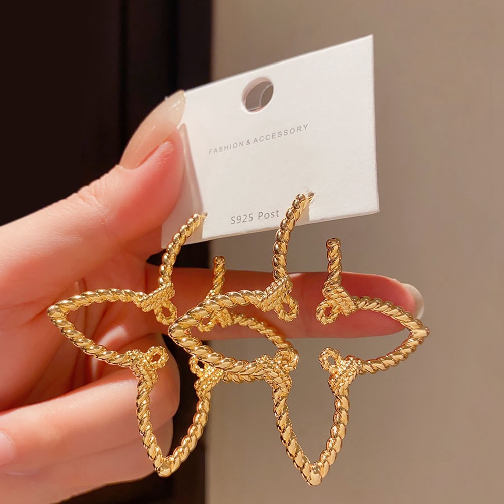 French Hollow Flower Earrings for Women, Exaggerated High-end Niche Gold Earrings