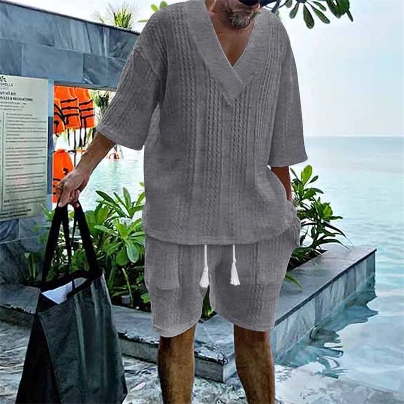 Spring/Summer European and American Casual Loose and Versatile Jacquard Knitwear Top Shorts Mens Set 240530