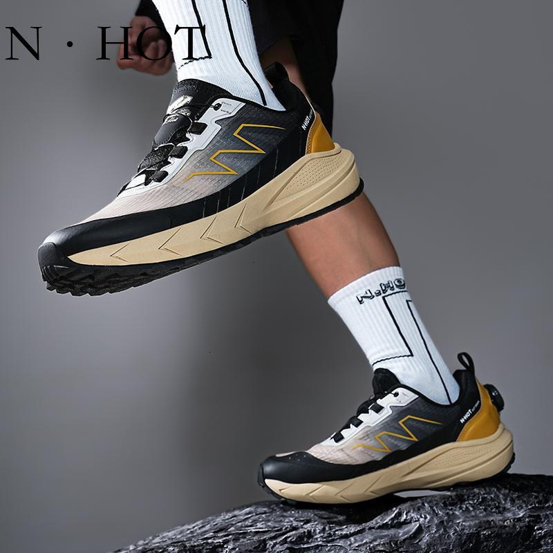 NHOT Designer Luxury Men's Plus Size Outdoor Travel Shoes New Trend Anti Slip Lightweight Running Shoes Breathable Comfortable Casual Versatile S