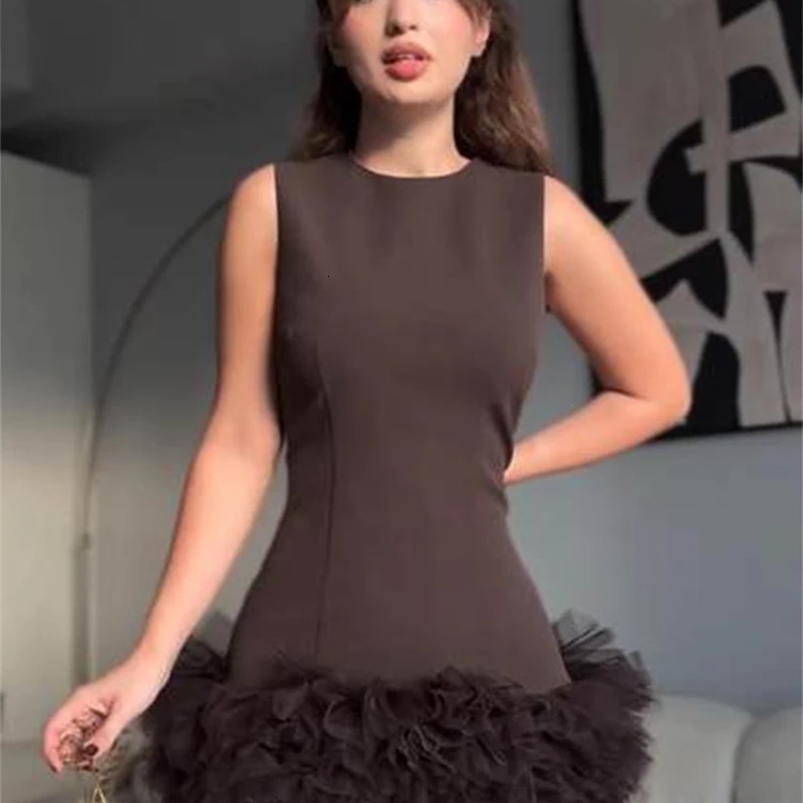 Elegant patch work lace dress womens O-neck sleeveless slim fit hip bag mini dress womens 2025 early spring fashion womens robe 250103