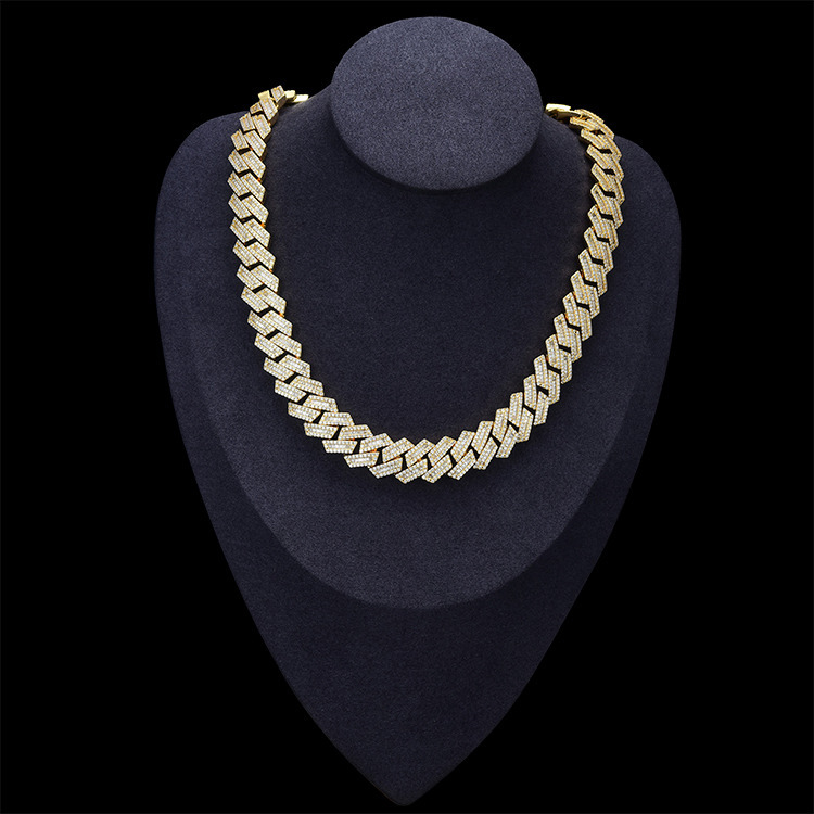 JWY New Fashion Hip hop Cuban Necklace Customized Trendized Gold And Silver Plated Cuban Link Chain For Man