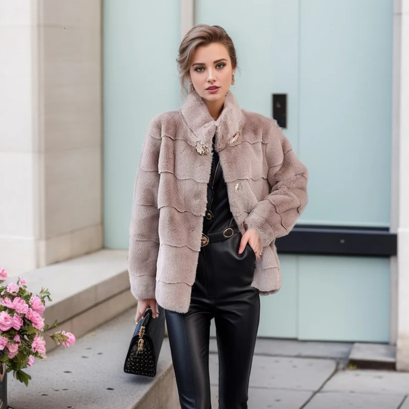 Autumn and Winter Womens Fur Integrated Jacket Womens Thick High Neck Warm Danish Mink Coat Womens Winter Jacket 241029