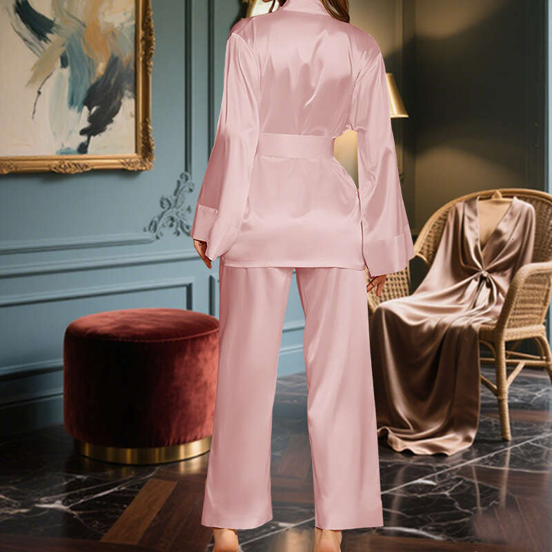 Advanced satin pajama set two-piece set for casual and comfortable home wear, perfect for sleepwear and casual wear, elegant and comfortable must-have