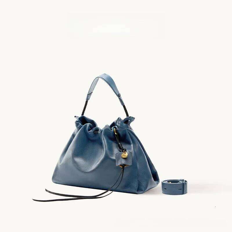 New Large Capacity Trash Bag Fashionable Soft Leather Handbag With Internal Zipper Pocket For Commuting And Suotong2509