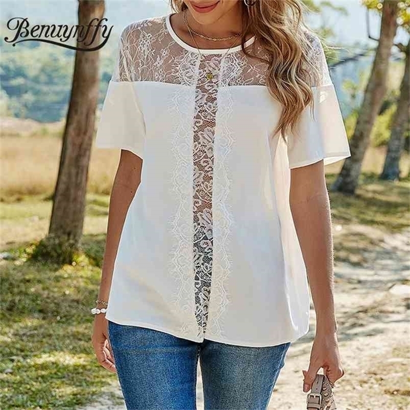 Round Neck Lace Patchwork Casual Blouses Women Fashion Summer Short Sleeve Ladies Tops Solid Clothing 210510