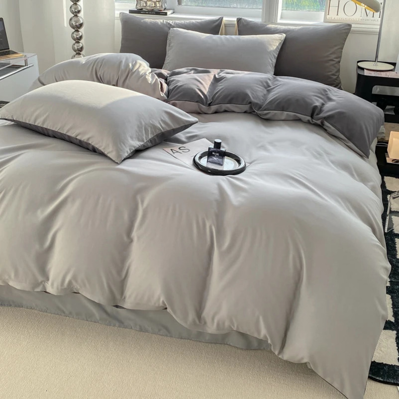 Ins Style Solid Color Duvet Cover Set Washed Cotton Bedclothes Comforter Pillowcase Soft Bedding Sets Quilt Covers 220x240 240506