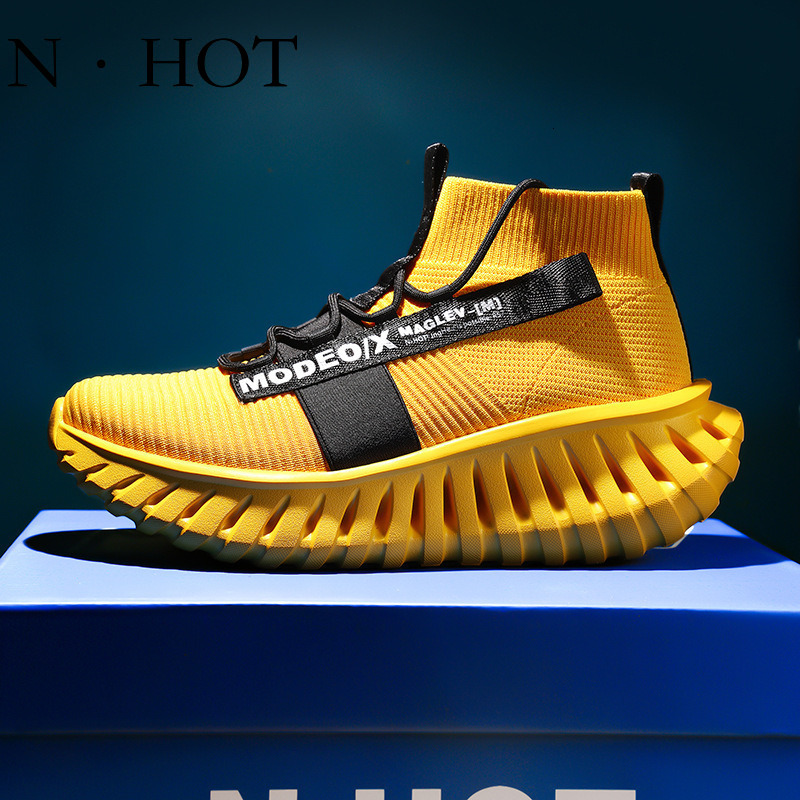 NHOT Designer Luxury Fashion Men's Knife Edge Shock-absorbing Fly Woven Running Shoes Casual High Top Coconut Shoes Trendy And Versatile Outdoor 