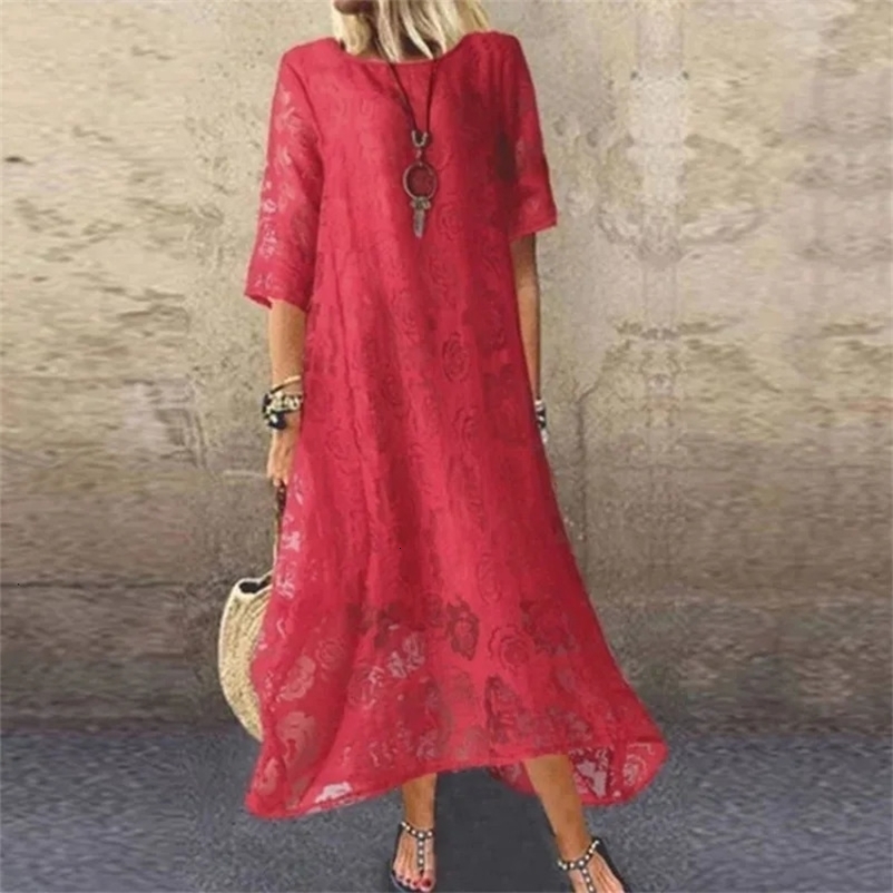 Womens Summer Round Neck Short Sleeve Lace Long Dress Vintage Handmade Hollow Flower Dress Lace Loose Casual Long Dress 240518