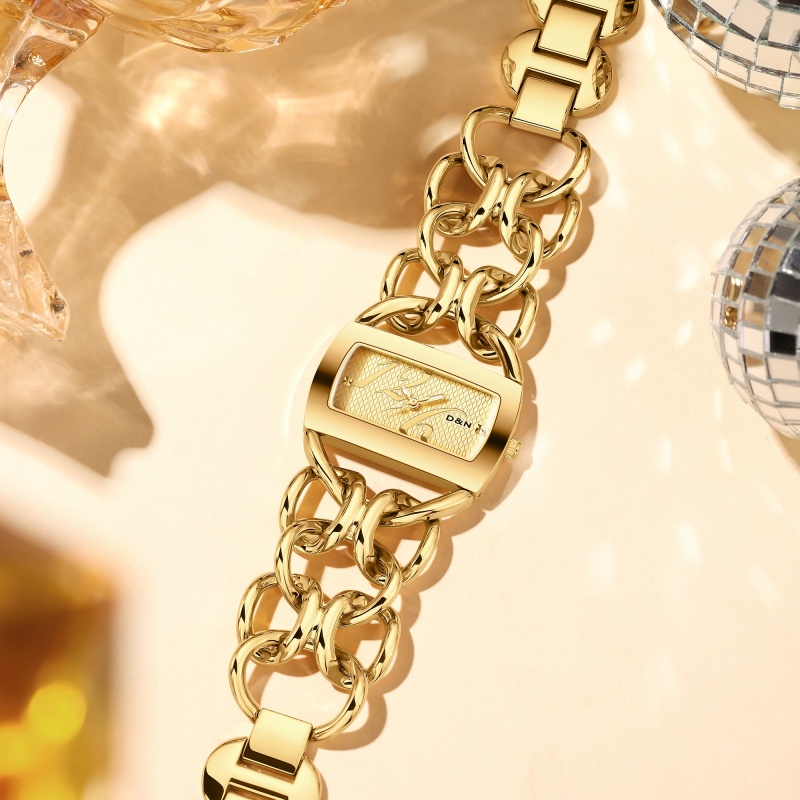 Luxury Vintage Women's Gold Quartz Wristwatch - Fashion Designer Timepiece for Parties & Daily Wear