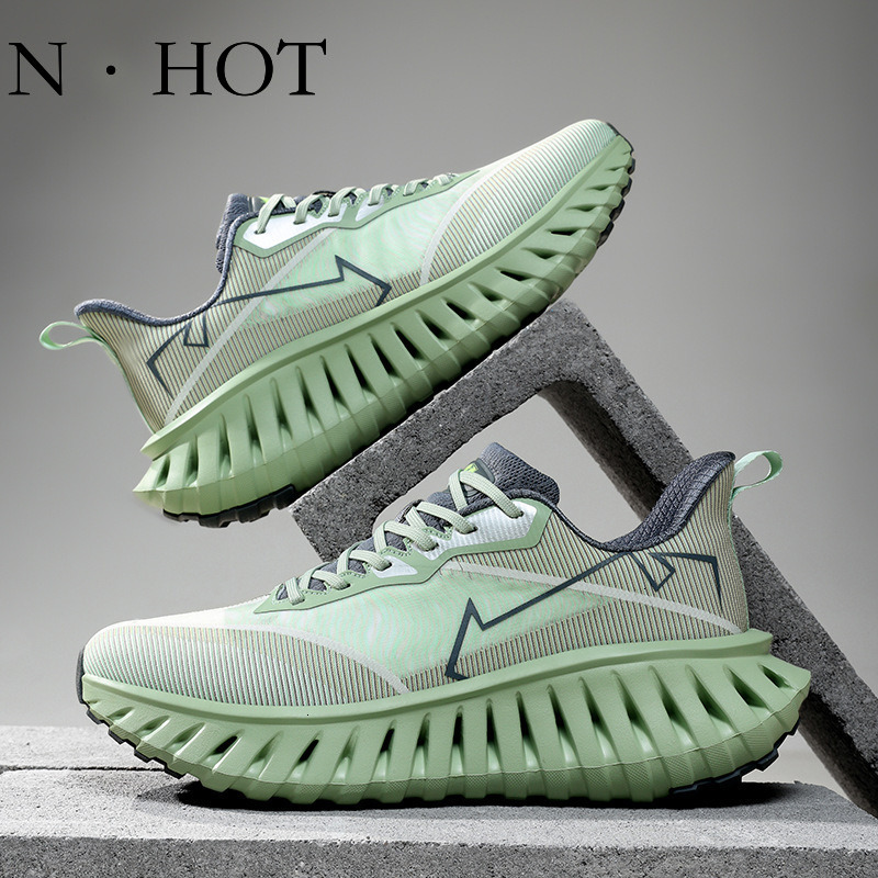 NHOT Designer Luxury New Trend Men's Outdoor Shoes Fashion Couple Casual Sports Shoes Breathable Irregular Sole Oversized Running Shoes Breathabl