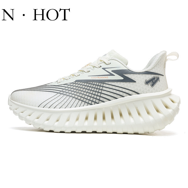 NHOT Designer Luxury Outdoor Marathon Running Shoes Couple's Blade Bottom Shock Absorbent Ultra Light Racing Shoes Men's Wear Resistant Casu
