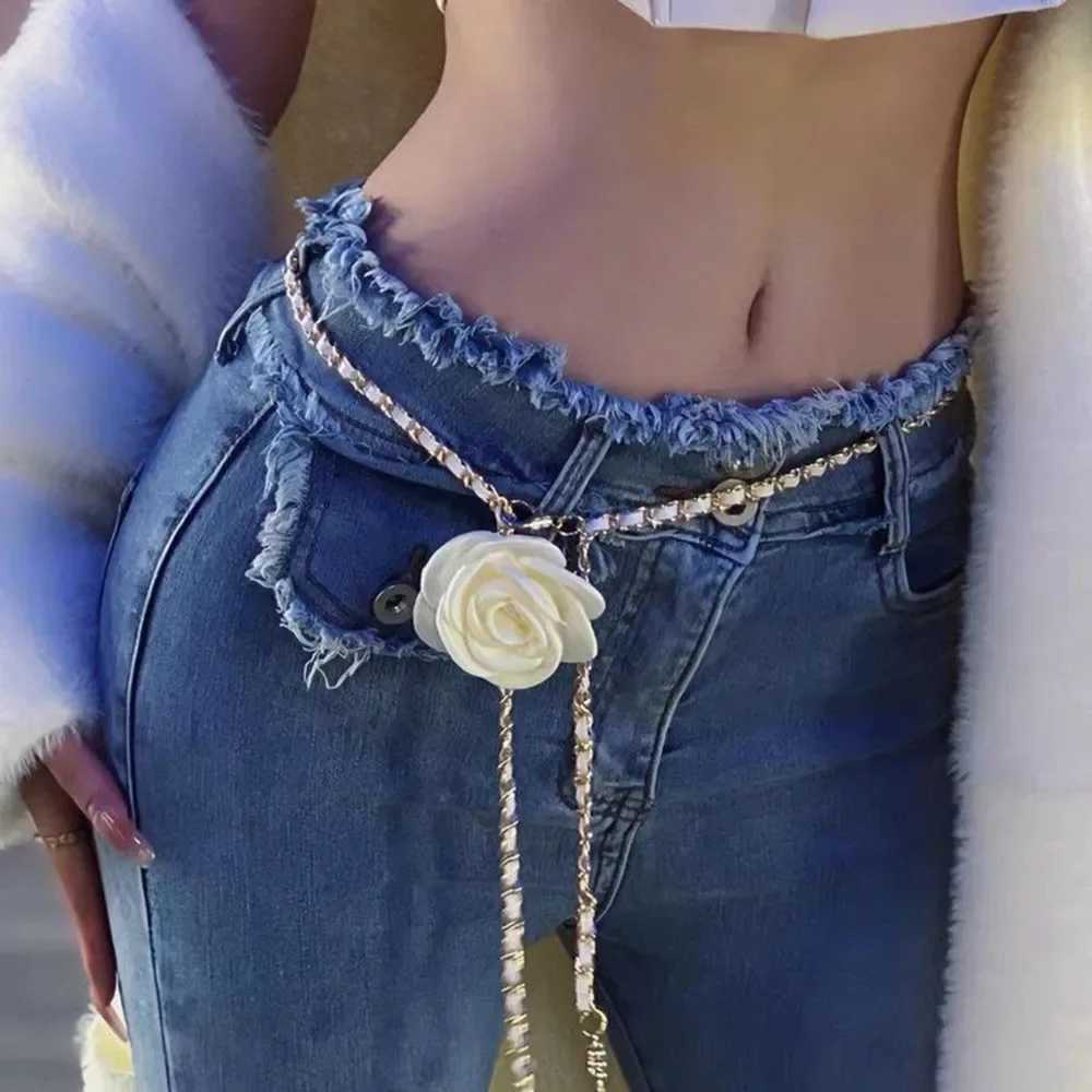 Fashion 1PC Lady Camellia Waist Chain for Women Highend Black White Flower Body Chains Jeans Dress Jewelry Decoration Wholesale21 D250924