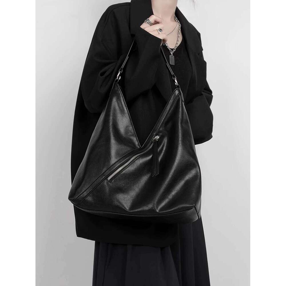 Designer Bag Luxury Bag Classic Women's Large Black Shoulder Fashionable High Quality Crossbody Casual Soft Leather Handbag Lazy Retro Tote Bag