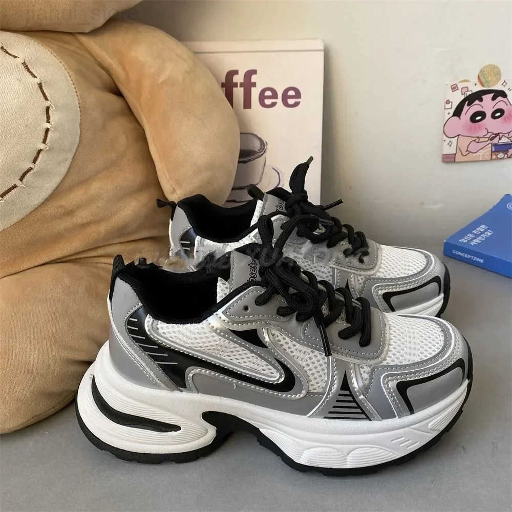 New 2025 Spring Summer Fashionable Womens Sneakers Breathable Soft Sole Versatile Casual Shoes Transpirable Rubber Outsole M250924