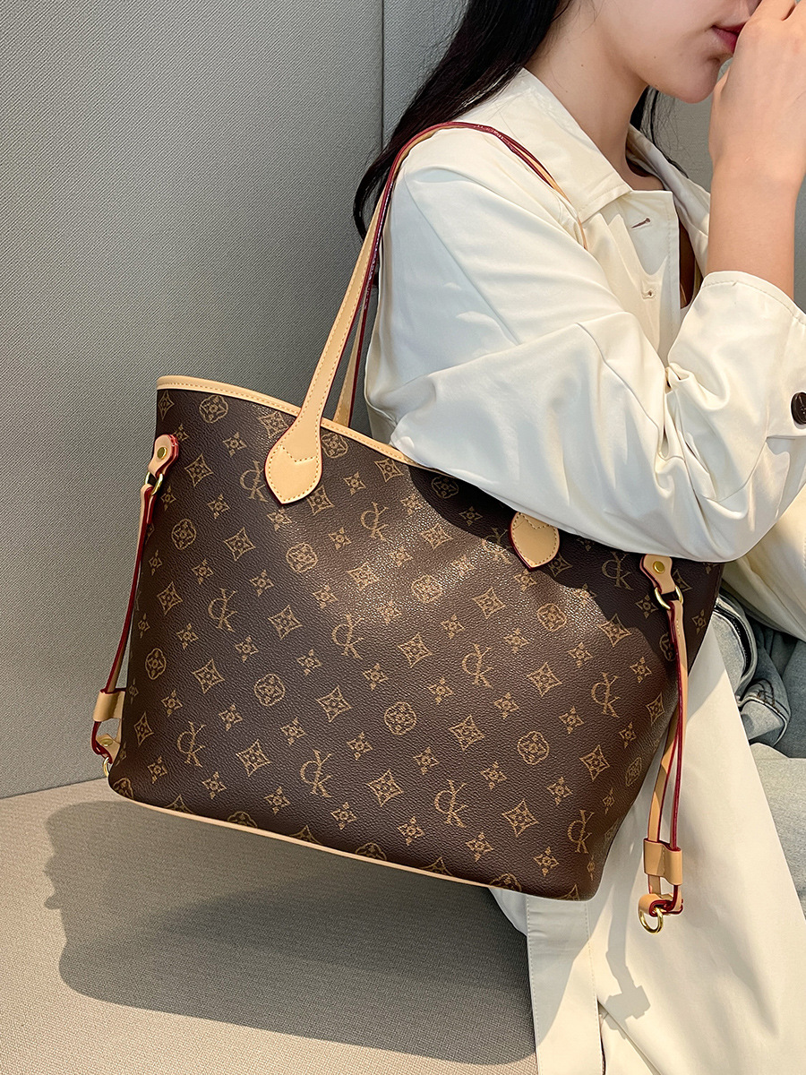 Women's Bag 2026 Fashion Stitched Shoulder Bag, Casual Handbag, Clutch, Vintage Luxury Shoulder Bag