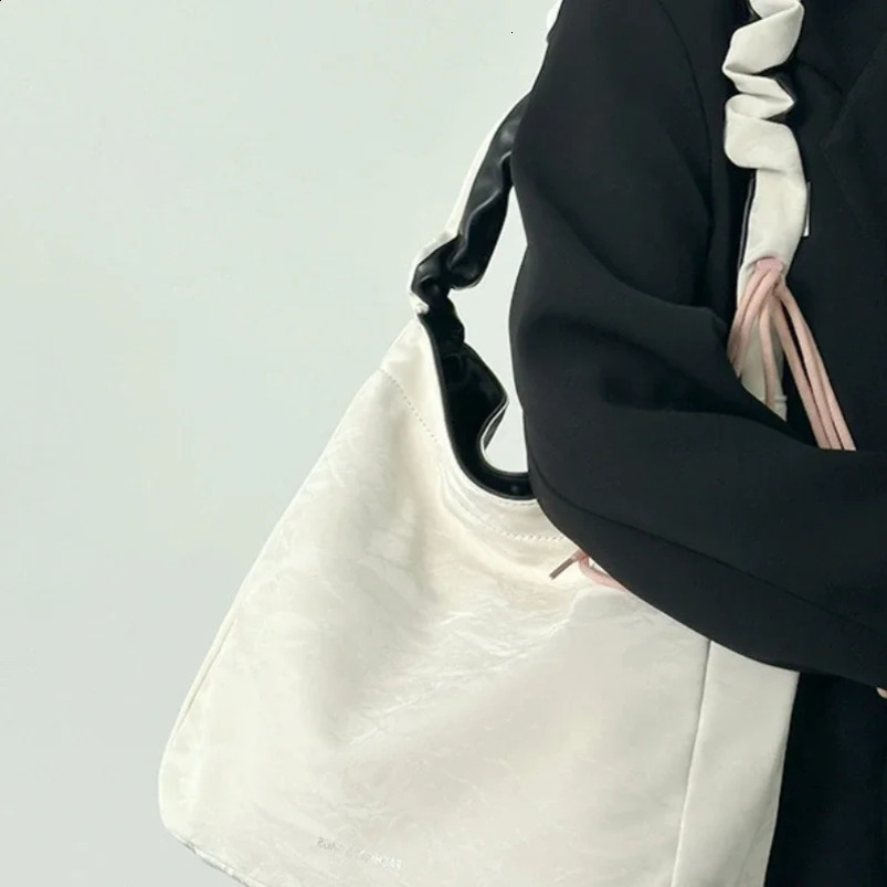 Preppy Style Sweet Student Nylon Shoulder Bag with Adjustable Cross Body for Womens Elegant Daily Contrast Color Underwear 240913