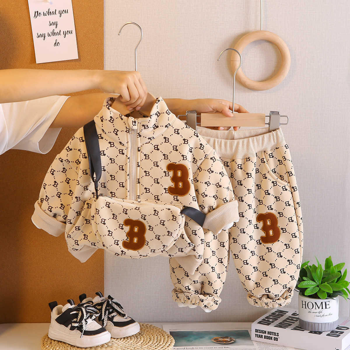 Boys Autumn Winter Set 2025 New Stylish Baby Boy Winter Fleece OnePiece C250924