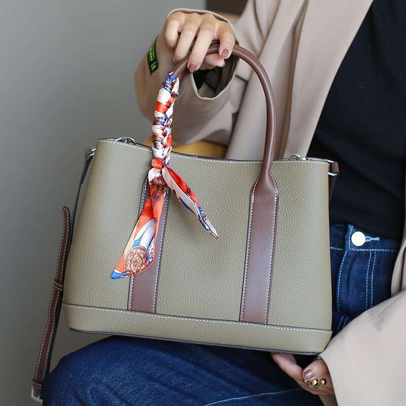 Designer Bag Tote Bag Shoulder Bag New Trendy Autumn Winter Genuine Leather Handbag Single Shoulder High End Versatile Fashion Tote Crossbody Women S 