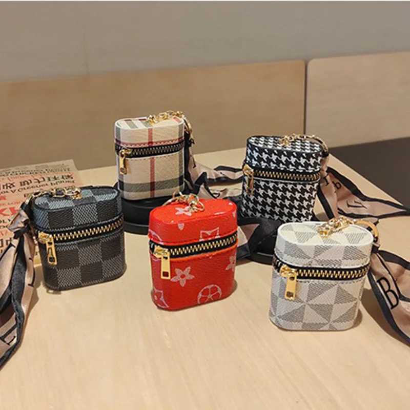 luxurious Mini Striped Textured Bucket Bag For Airpods 4 Pro 2 3 2and1 phone Case Can hold other small items Coin purse with hook S250924