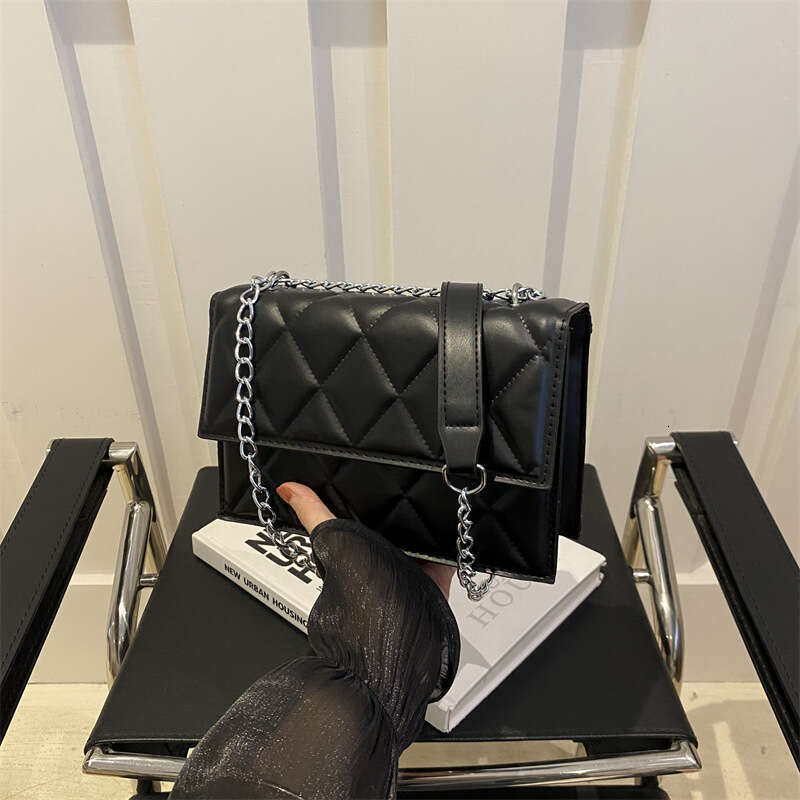 Modern Stylish Compact Handbag Multi-functional Designer Purse For Daily Use