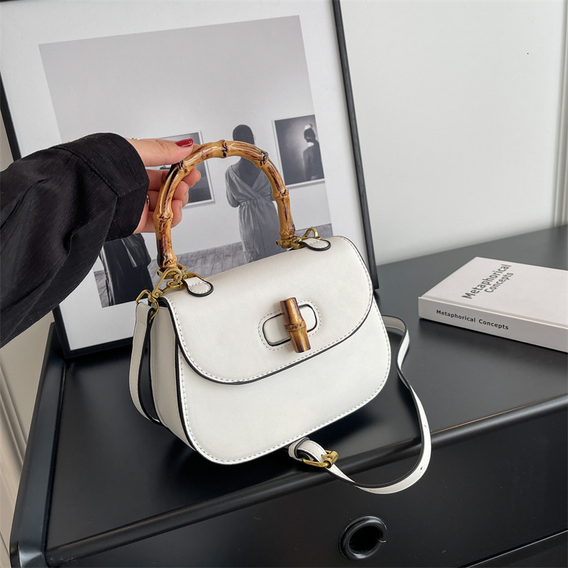 Luxury handbag designer bag high-end retro saddle bag women's bag new fashionable and versatile single shoulder crossbody bag bamboo bag, small fragrance style