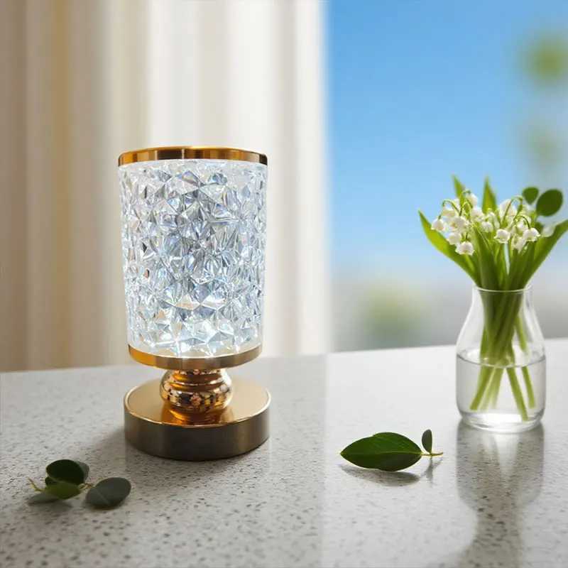 Creative Small Table Lamp Bedside Bedroom Night Light Touch Charging Ambient Light Decorative Table Lamp Room Decor Table Lamps C251115