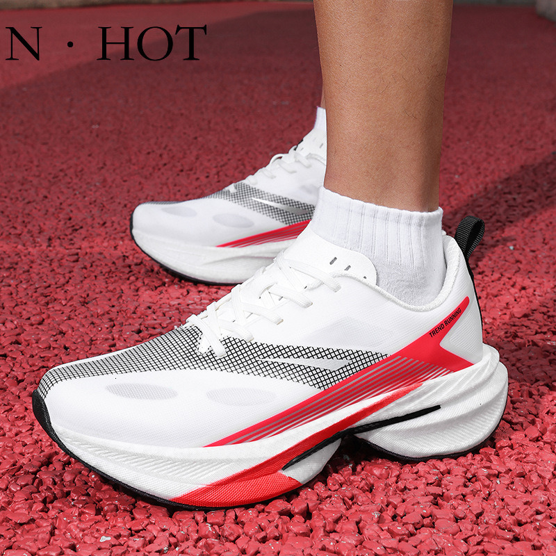 NHOT Designer Luxury Couple Trend Casual Sports Shoes Youth Fashion Popcorn Soft Sole Lightweight Running Shoes Breathable Anti Slip Outdoor Shoes Hik