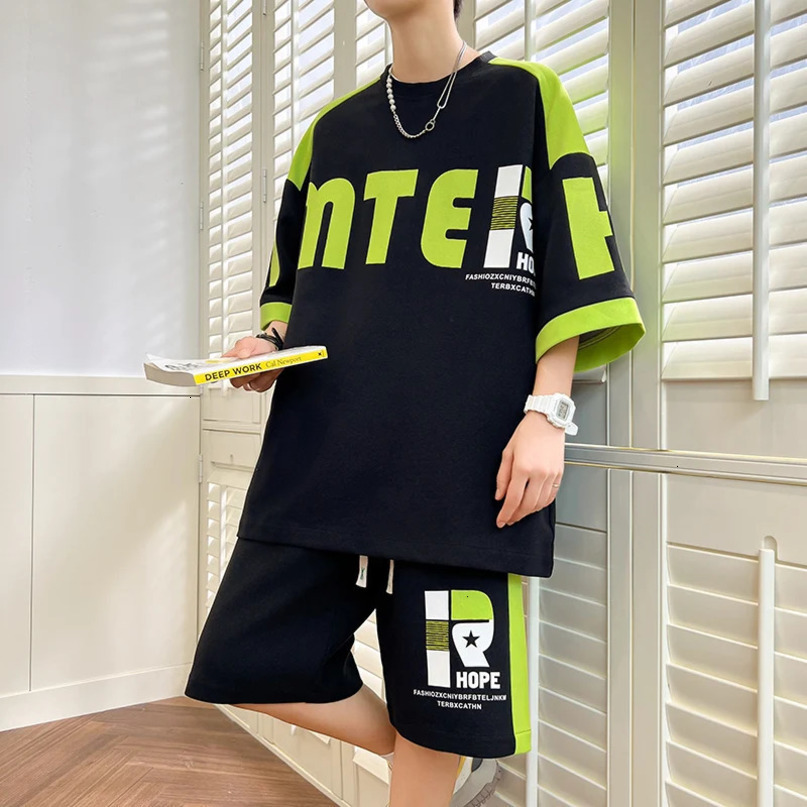 Summer Tracksuits Short Sleeve TShirtShorts Loose Two Piece Mens Sets Sportswear Top Tee KneeLength Pant Youth Clothing 240409