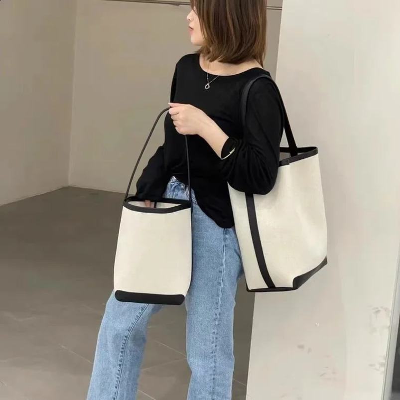 Canva Tote Bag Womens Bucket Korean Style Large Capacity Shopping Casual Highend Feel Underarm Commute 240805