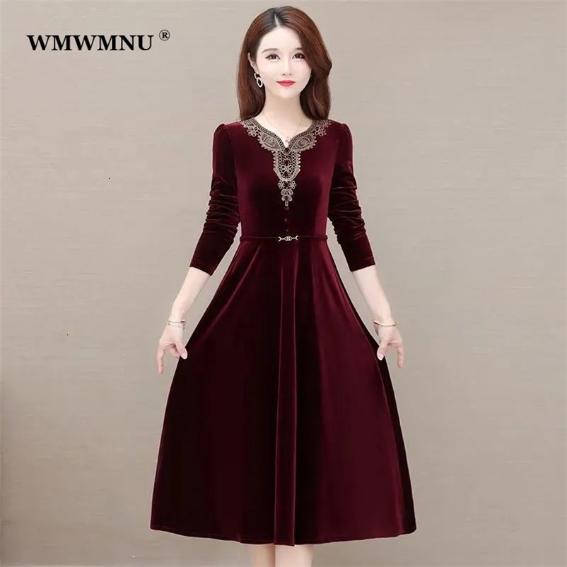 Casual Dresses Vintage Applique Velvet Party Dress Women Elegant Slim Long Sleeve A-Line Velour Dresses Spring Casual Knee-Length Vestidos 230316