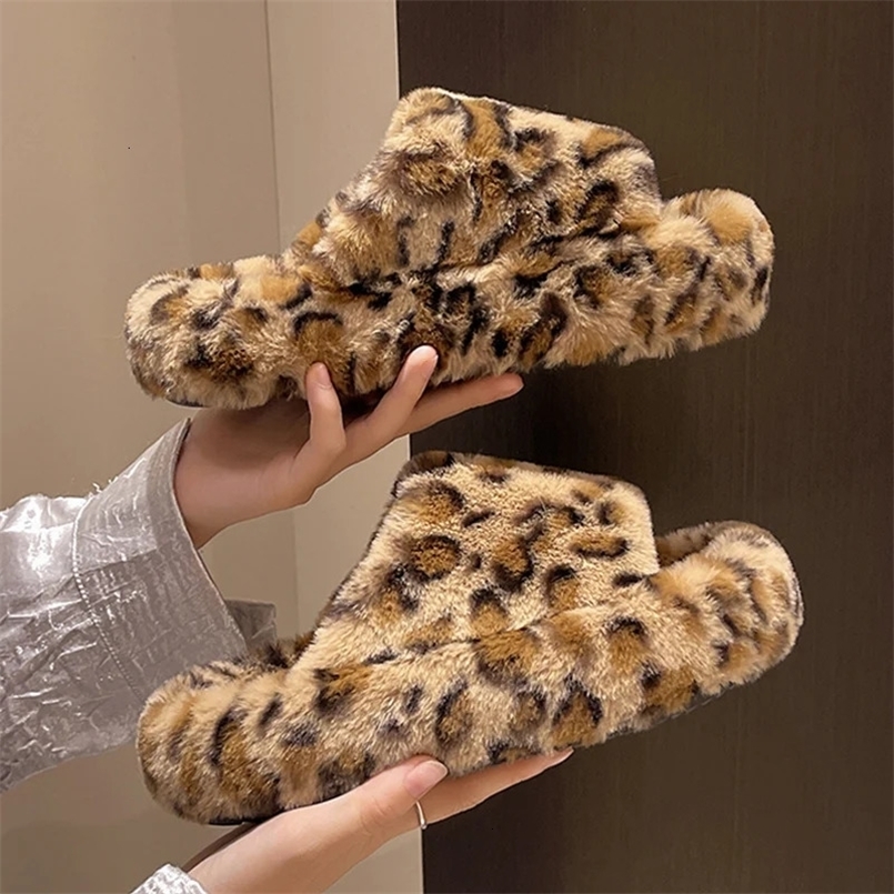 Winter Fluffy Slippers Women Leopard House Home Fur Slippers For Women Flat Platform Cozy Fuzzy Indoor Shoes Korean Slides 241106