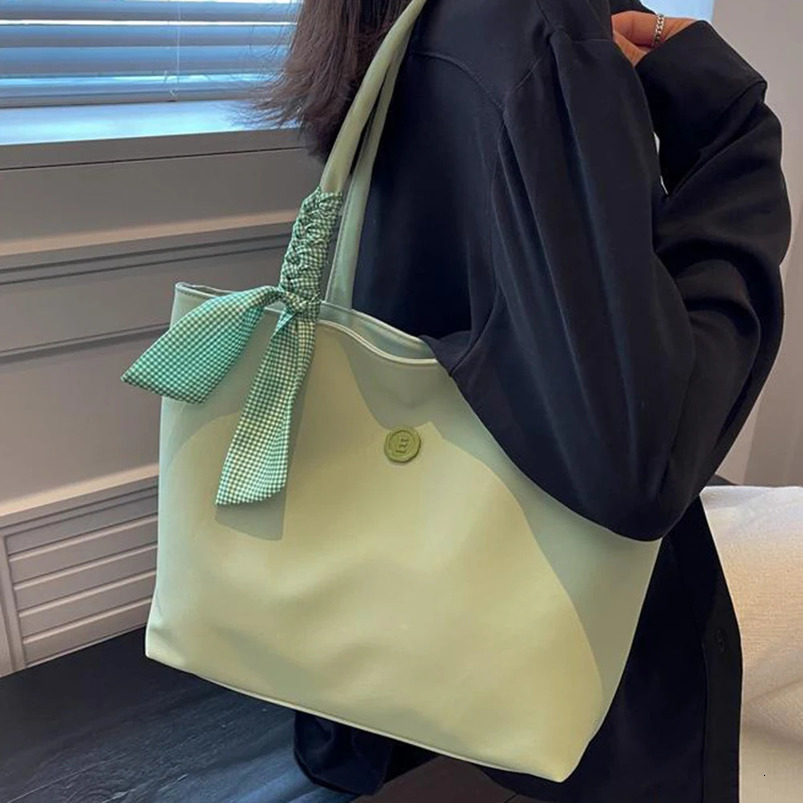 Women Small Tote Bag BowDecor SolidColor Aesthetic Shoulder Handbag Waterproof Shopping For School And Everyday Life 250102