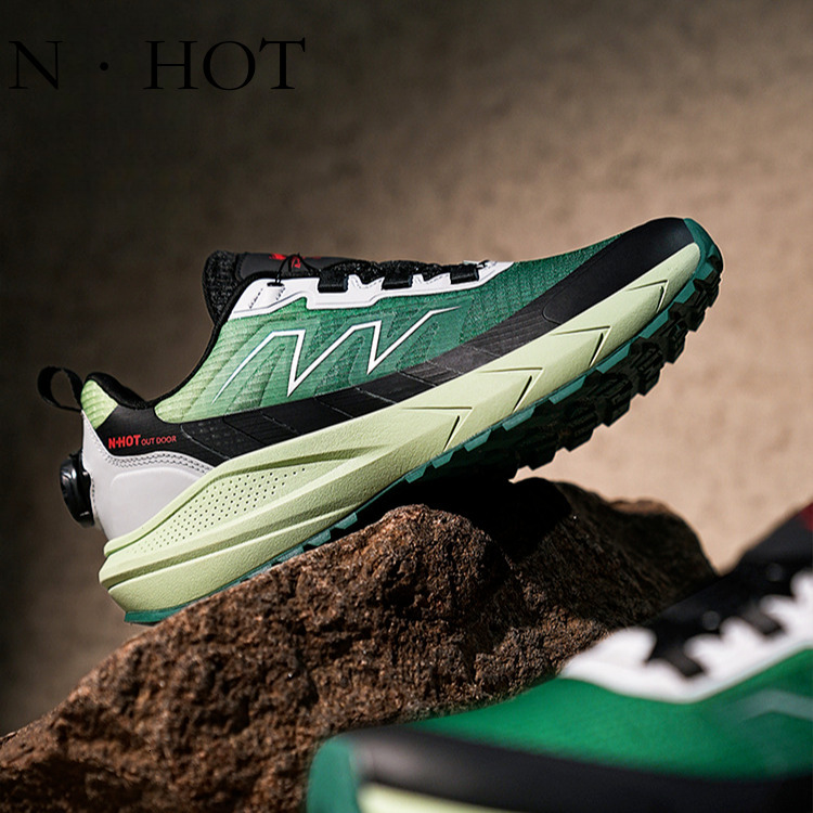 NHOT Designer Luxury Men's Plus Size Outdoor Travel Shoes New Trend Anti Slip Lightweight Running Shoes Breathable Comfortable Casual Versatile S