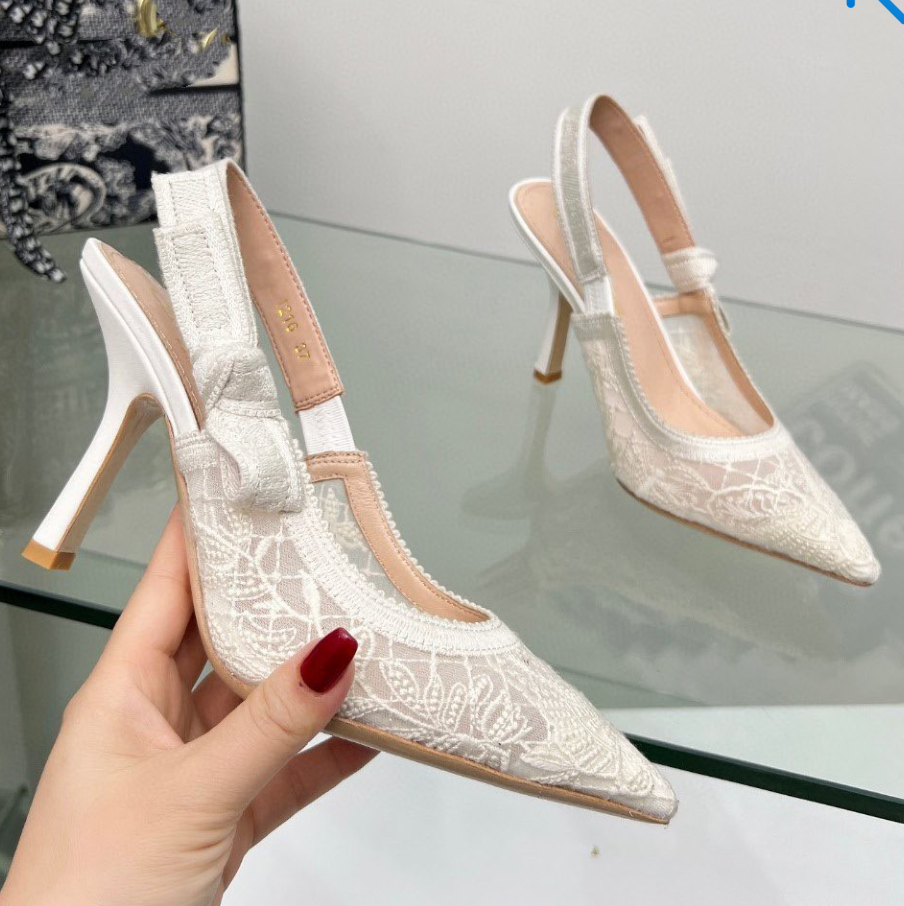 Designers Womens High Heel Sandals Luxurys Embroidery Bowtie Letter Sandals Sexy Pointed Toe 65mm 95mm Heels Shoes Summer 35-42