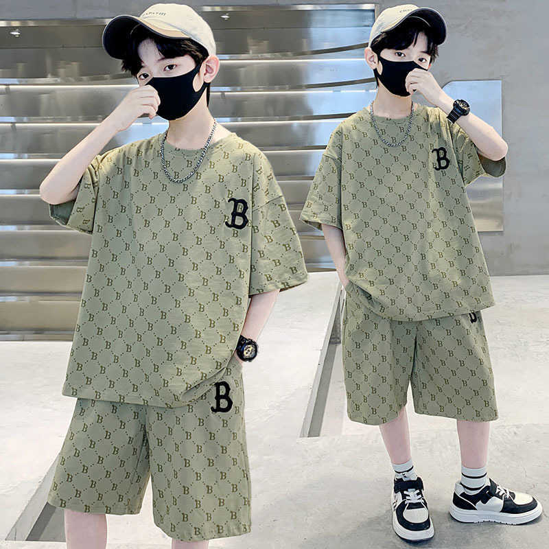 3146 people have rated positivelyBoys Summer Outfit Set 2025 New Stylish Summer Short Sleeve for Older Boys C250924